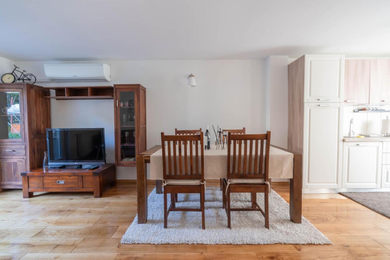Apartment Gabriella Загреб Екстериор снимка