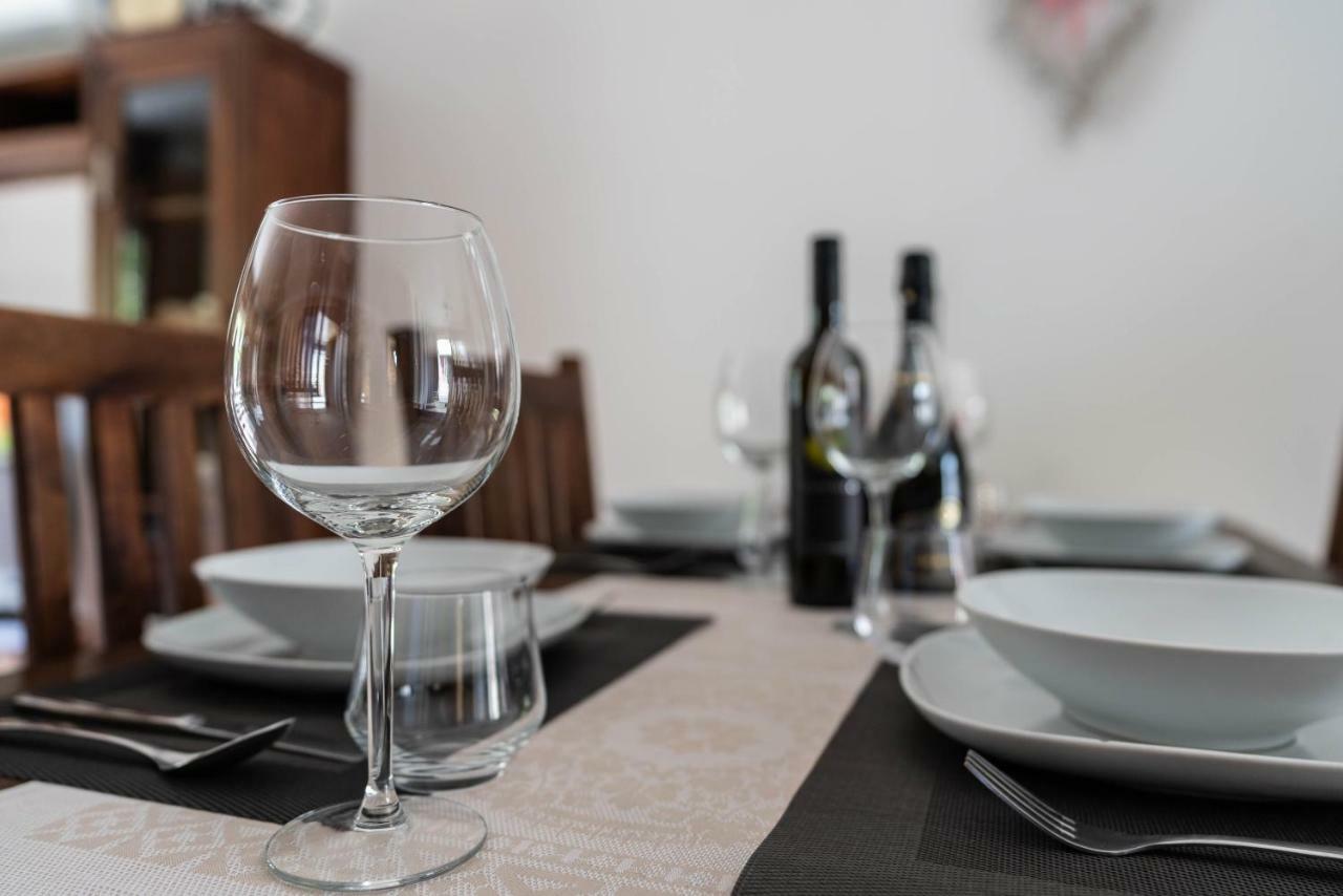 Apartment Gabriella Загреб Екстериор снимка